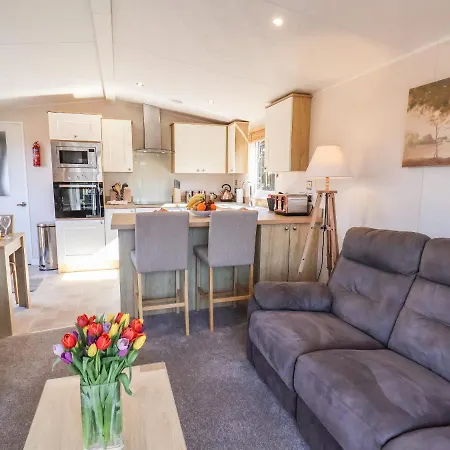 Marigold Holiday home